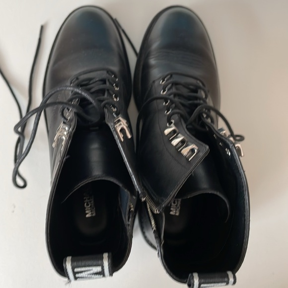Michael Kors Boots - Picture 6 of 7